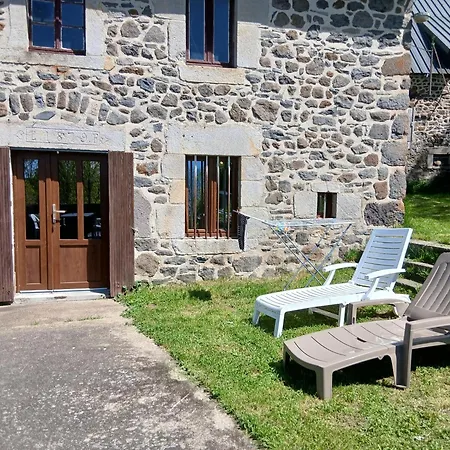 Chez Jeantou Casa de Férias