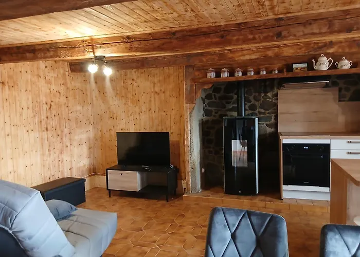 Casa de Férias Chez Jeantou Montgreleix