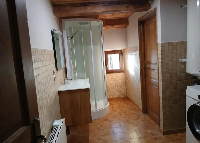 Holiday home Chez Jeantou Montgreleix